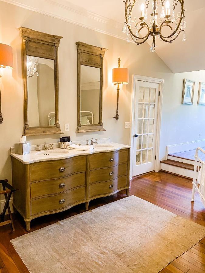 The Twelve Oaks Bed & Breakfast Ковингтон Экстерьер фото